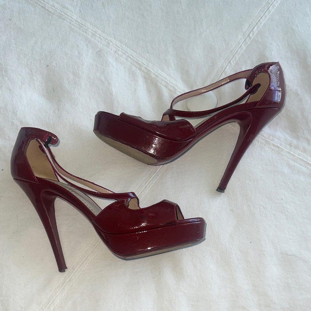 Yves Saint Laurent Burgundy Platform Heels